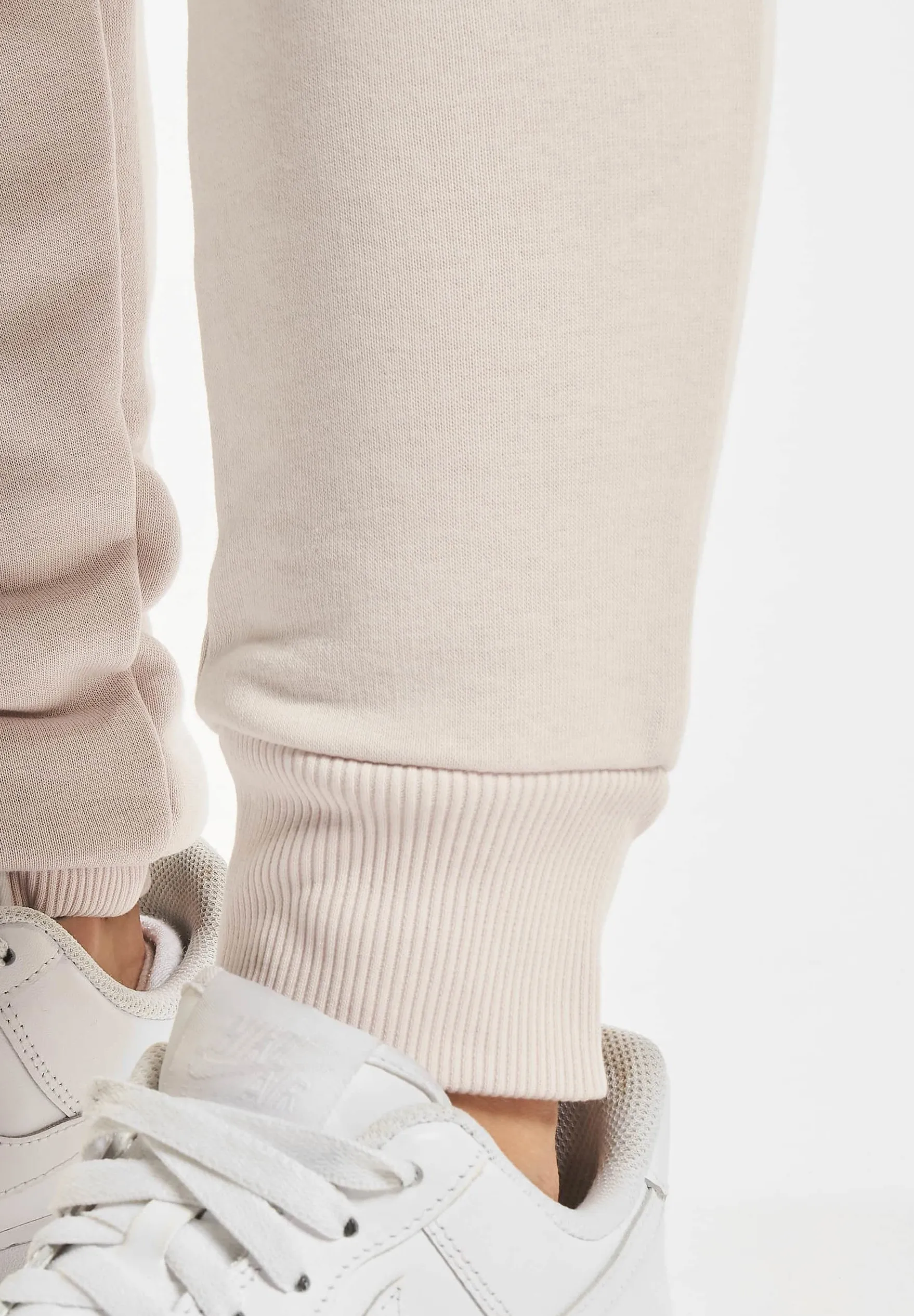 BASIC JOGGER - Pantaloni sportivi
