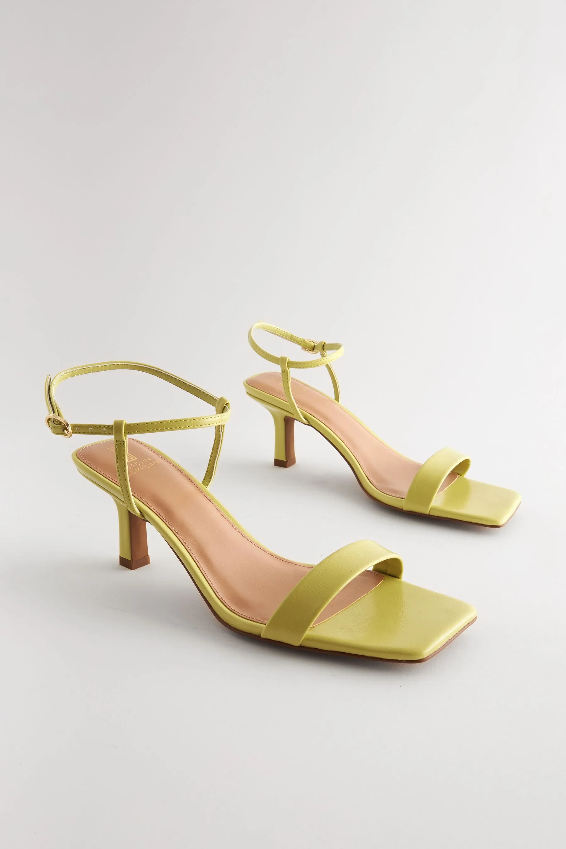 Forever Comfort® Square Toe Simple Sandals    