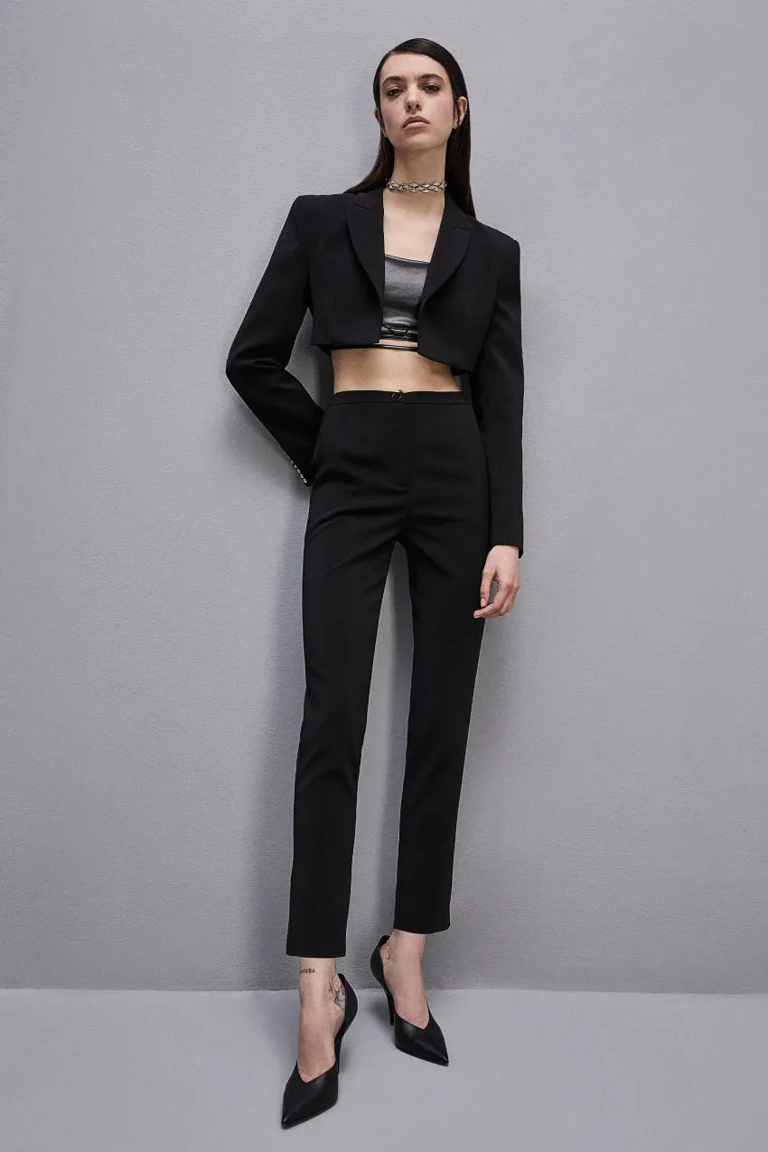 S4-8P0585 Pantaloni Essential Nero  