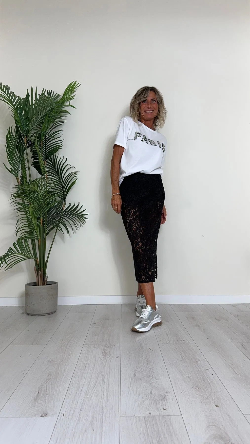 TENSIONE IN - 34734 - T-SHIRT PARIS+ STRASS