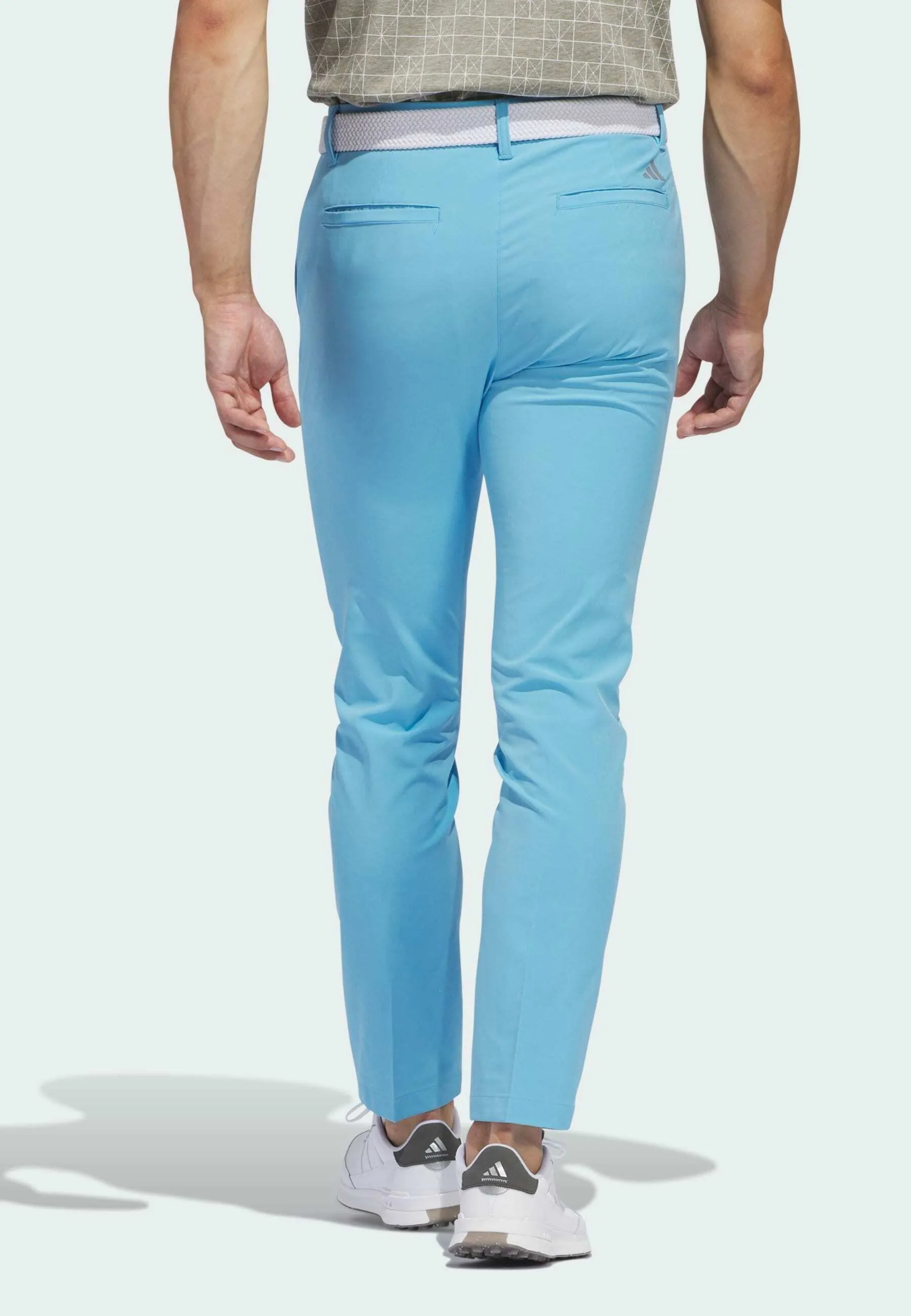 ULTIMATE TAPERED PANTS - Pantaloni