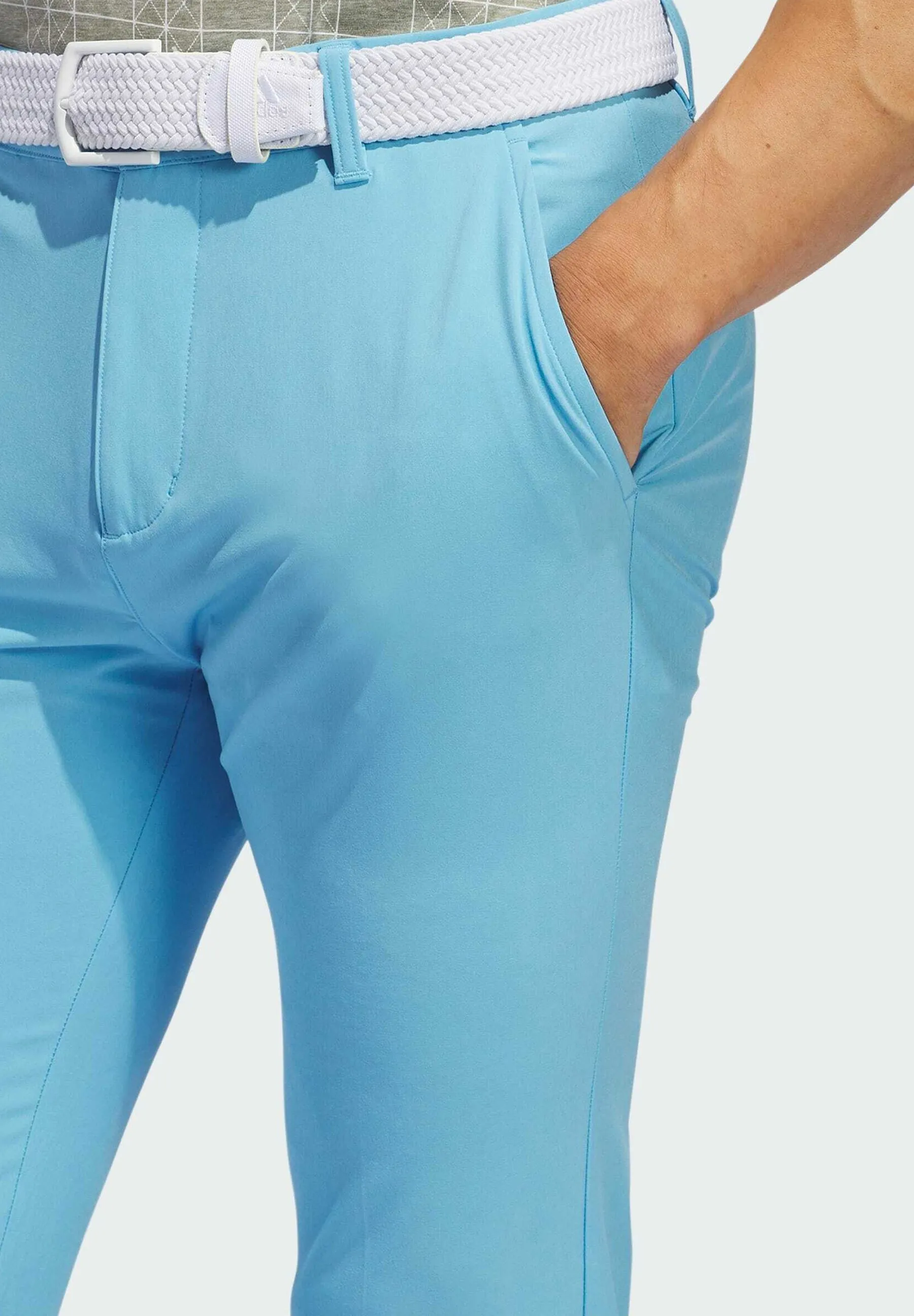 ULTIMATE TAPERED PANTS - Pantaloni